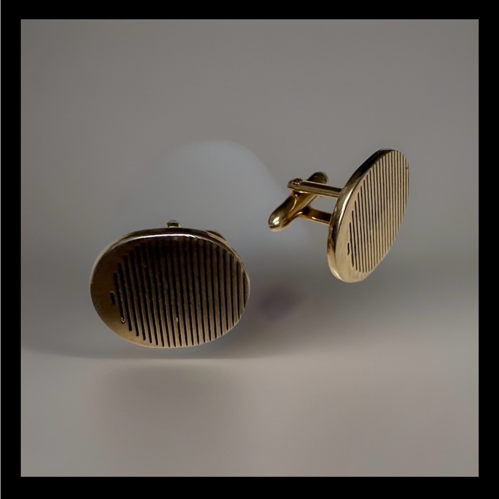SWANK Gold Oval Striped Cuff Links